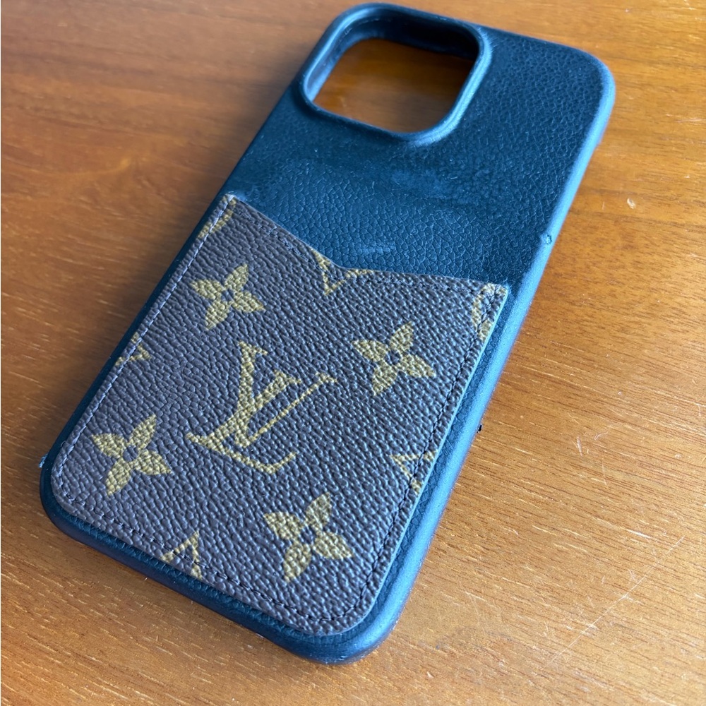 Louis Vuitton Monogram Black and Brown iPhone 15 Pro Max Case